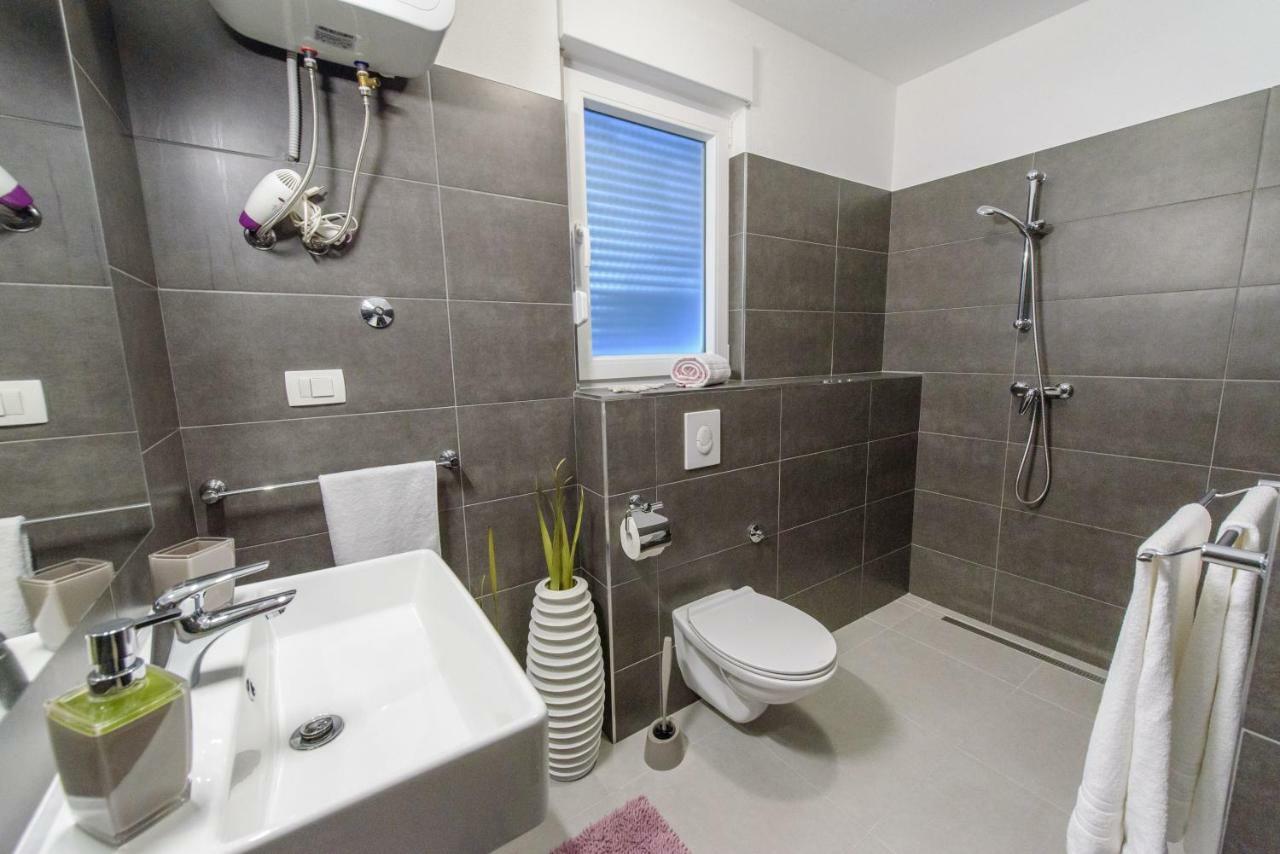 Apartament Tiamar Slatine Zewnętrze zdjęcie