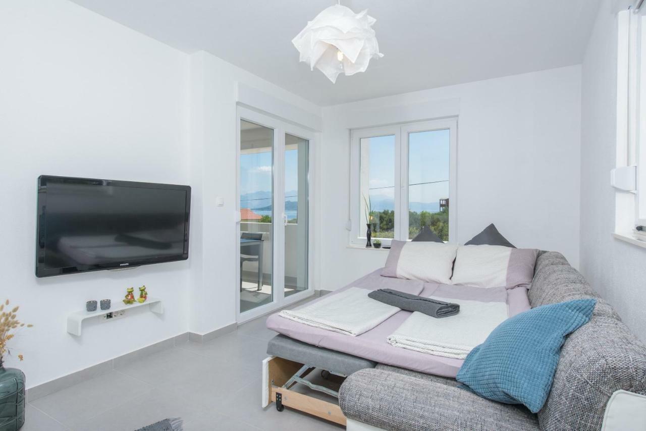 Apartament Tiamar Slatine Zewnętrze zdjęcie