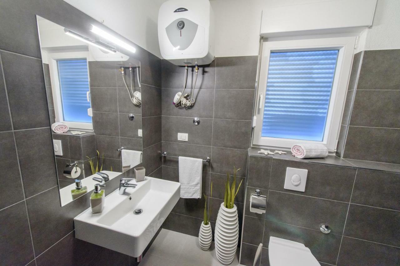 Apartament Tiamar Slatine Zewnętrze zdjęcie