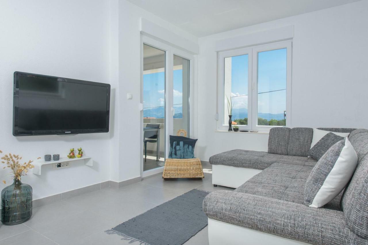 Apartament Tiamar Slatine Zewnętrze zdjęcie