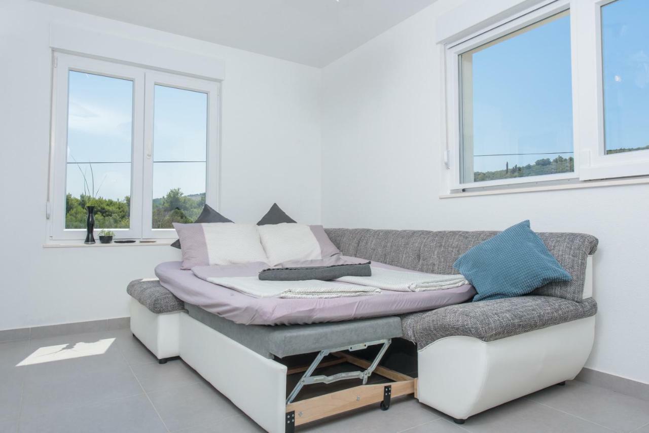 Apartament Tiamar Slatine Zewnętrze zdjęcie